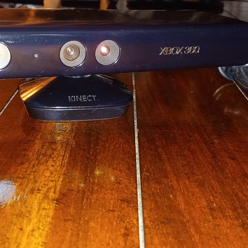 XBOX 360 KINECT